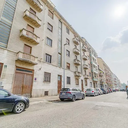 Guesthost - Family Nest